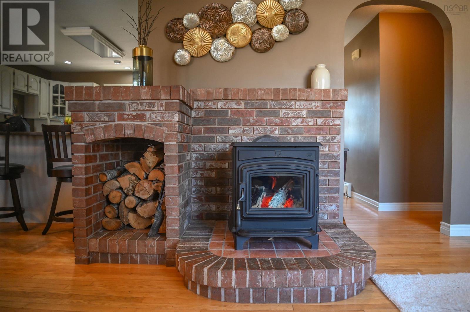 Property 24 of 47 of 665 Maple Street