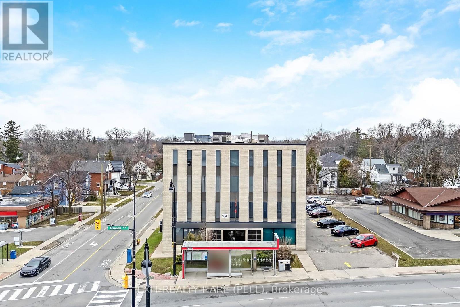 134 QUEEN STREET E — photo 47
