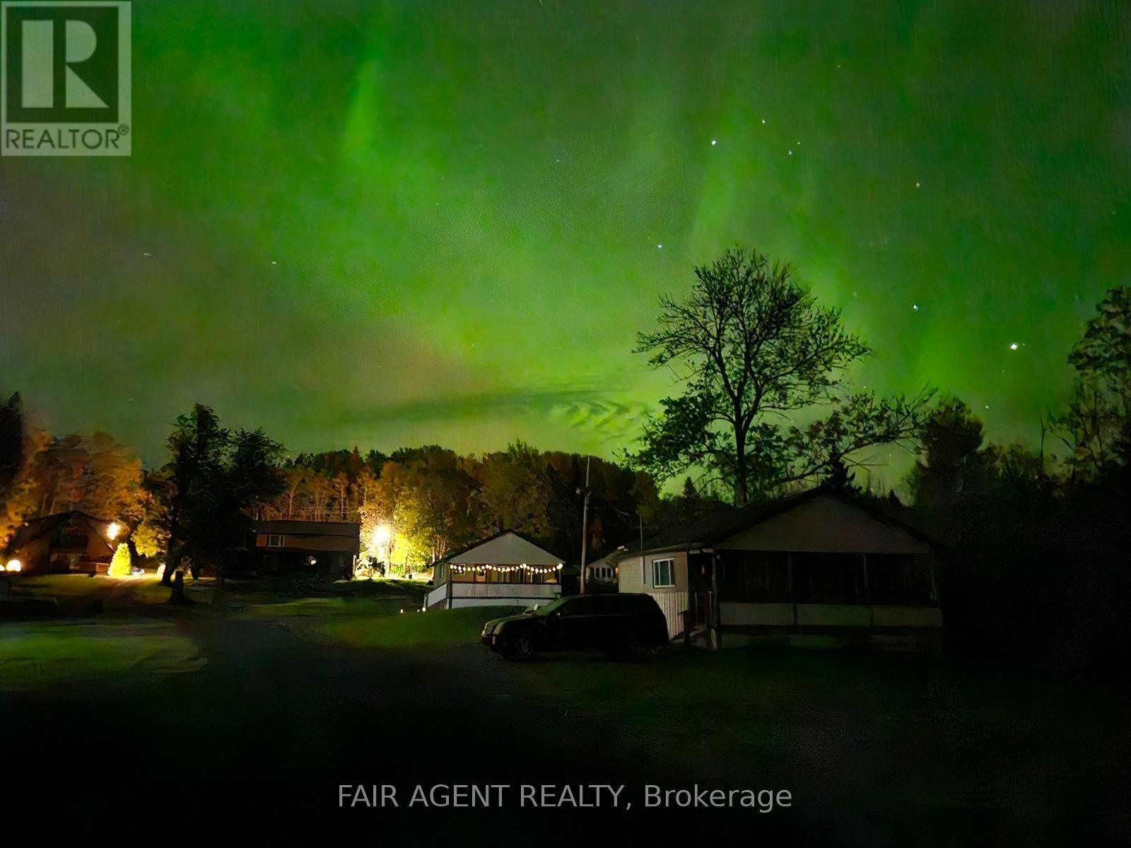 743022 & 743024 DAWSON POINT ROAD Property Photo