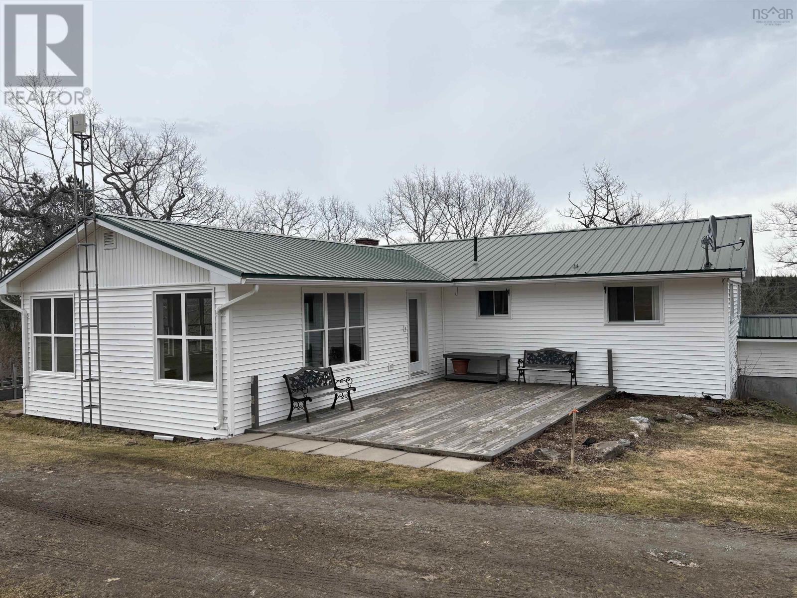 Property 2 of 50 of 8 Arabian Lane