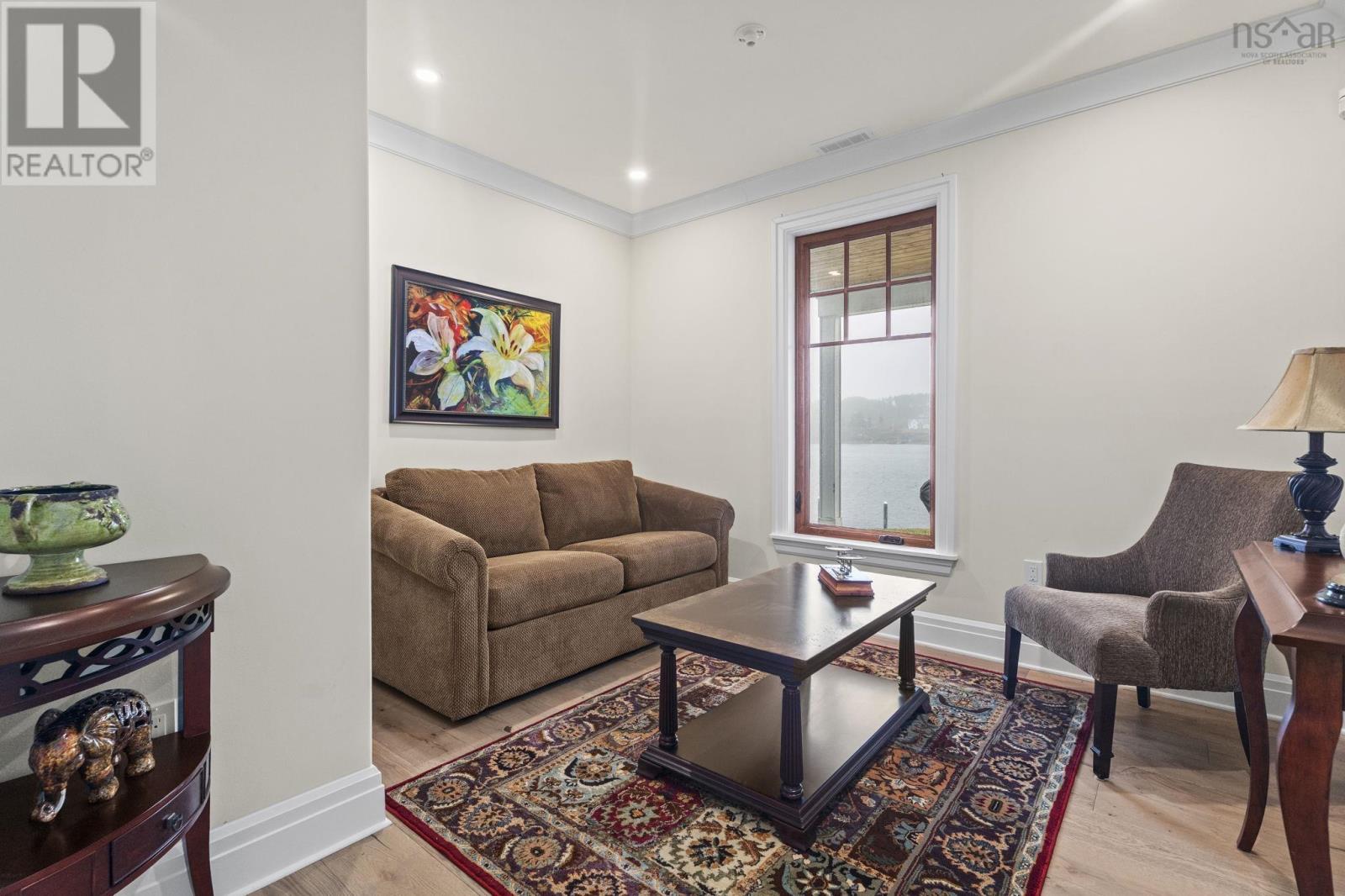 10 Mary Lane — photo 30