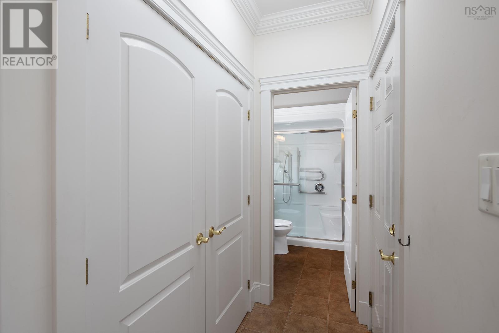 Property 17 of 43 of 44 Kirkwood Court