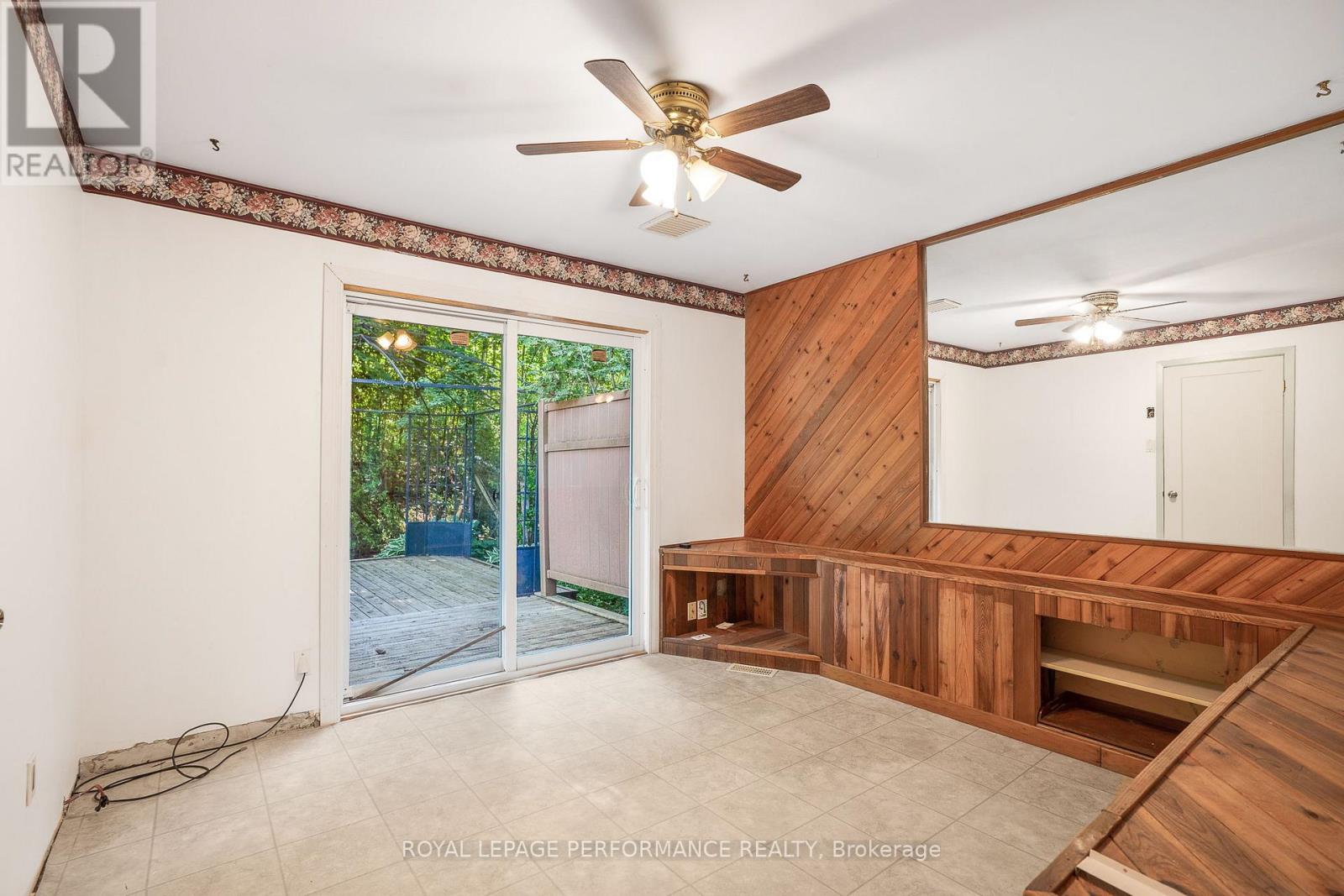 69 HOME AVENUE — photo 13