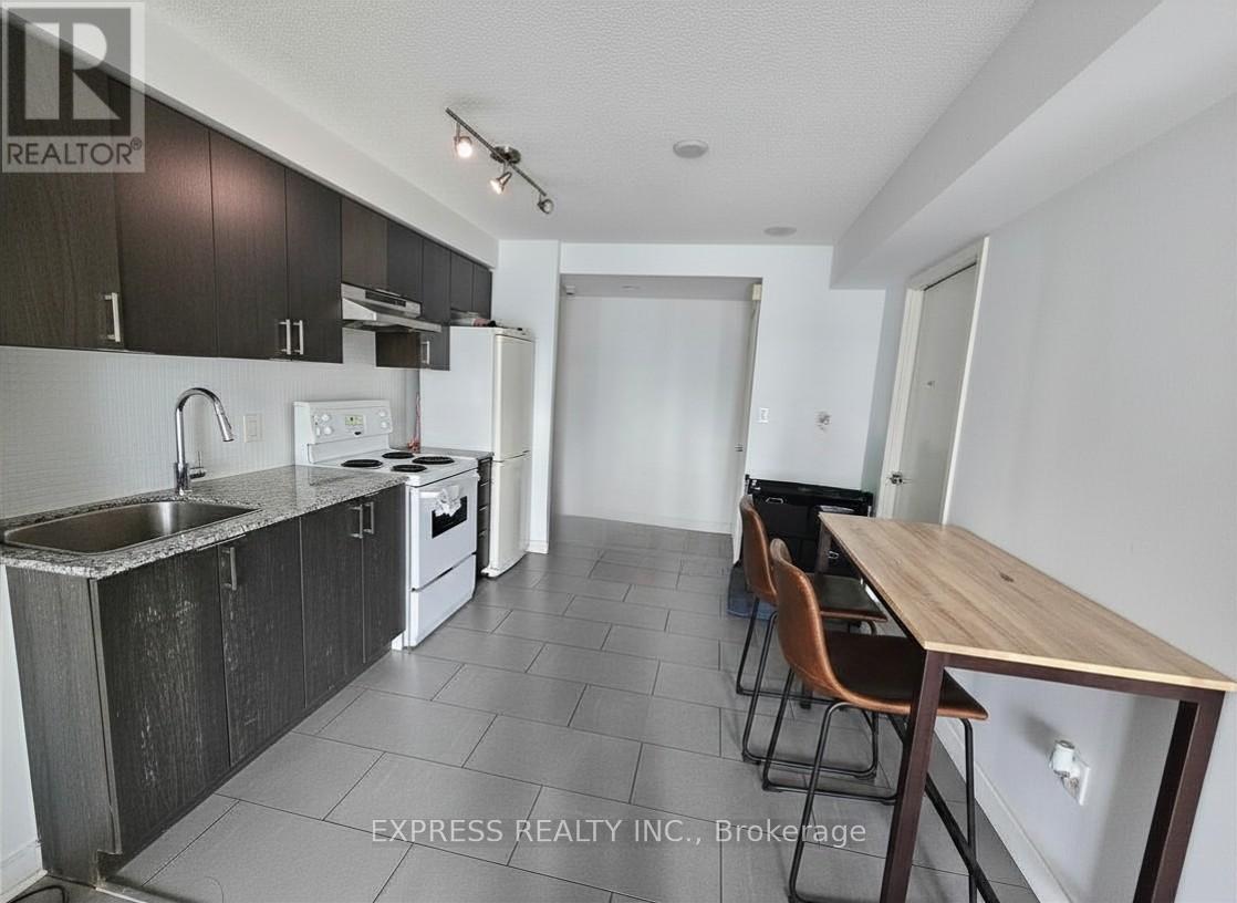 #705 15 FORT YORK BOULEVARD - 11