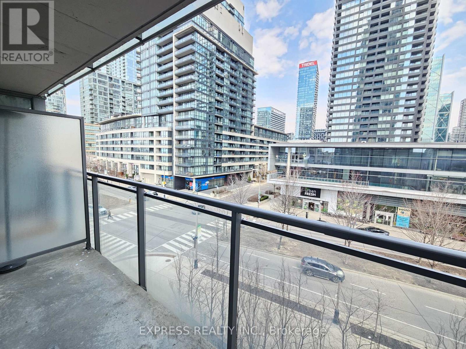 #705 15 FORT YORK BOULEVARD - 12