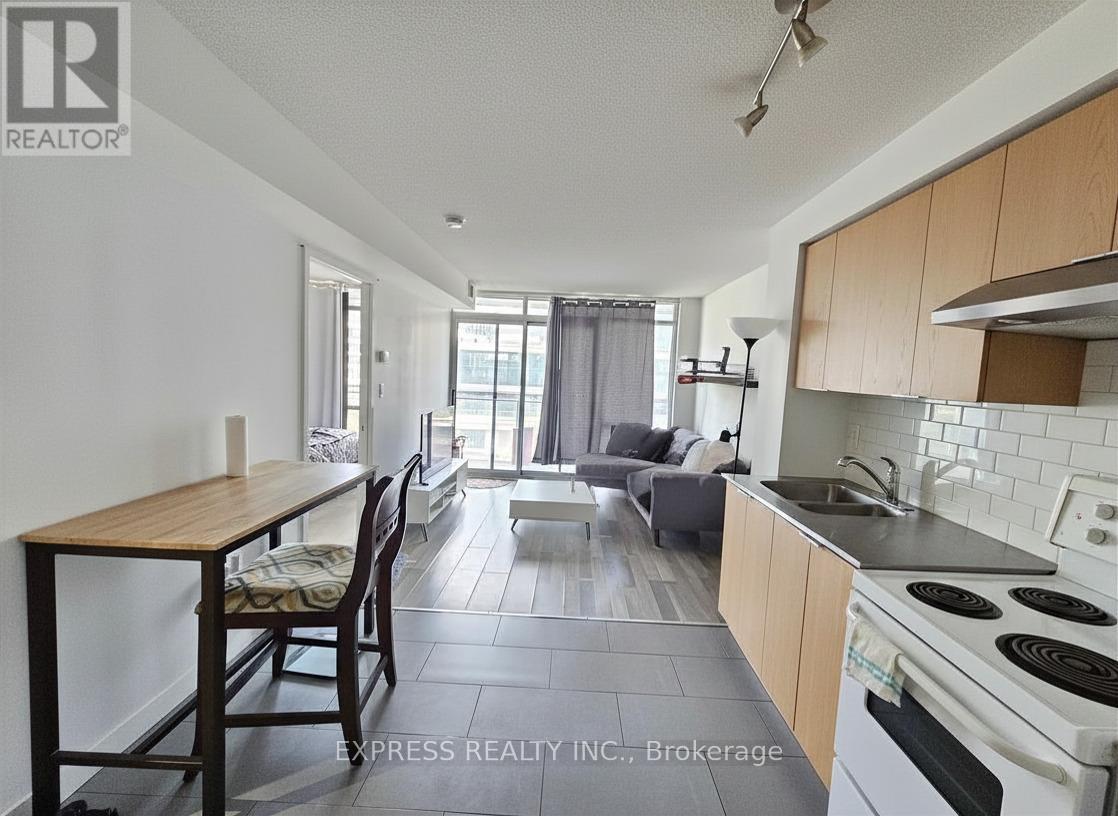 #705 15 FORT YORK BOULEVARD - 8