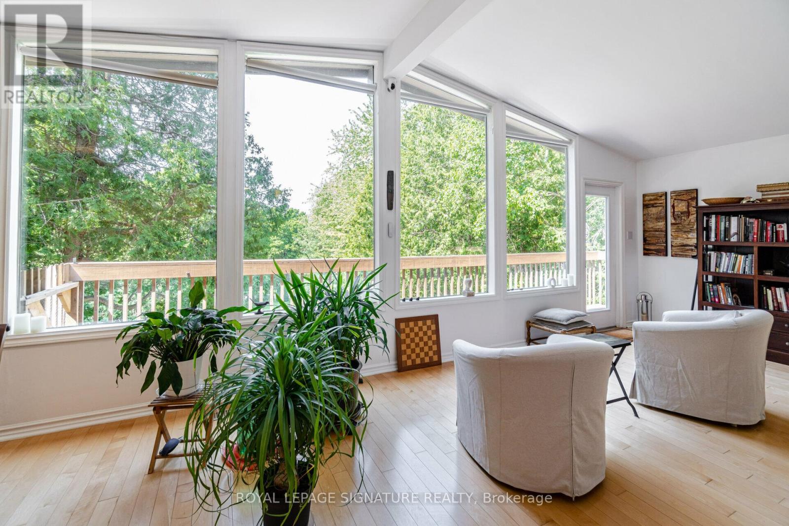 3225 GREENWOOD ROAD - 3