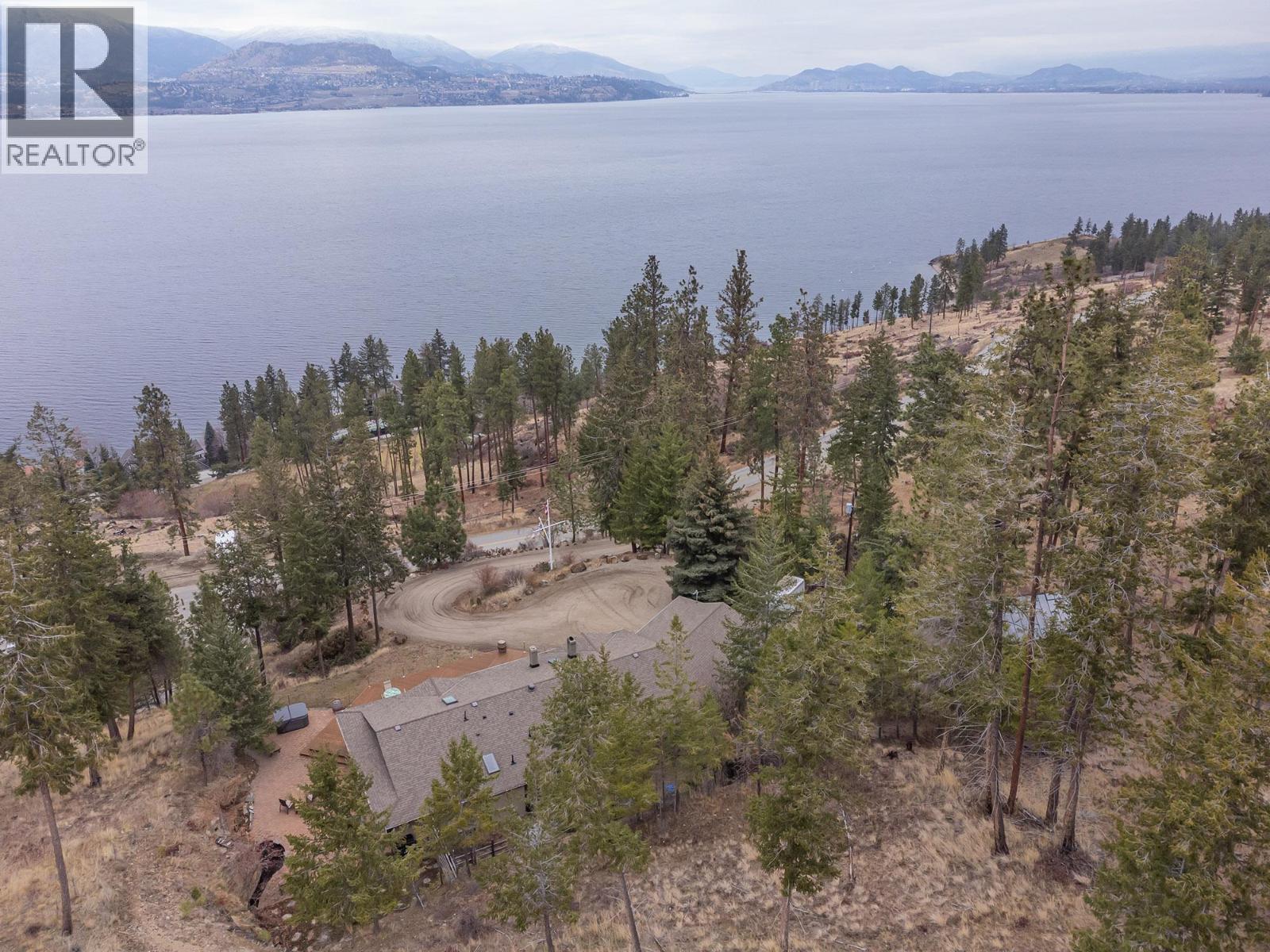  5715 Lakeshore Road, Kelowna