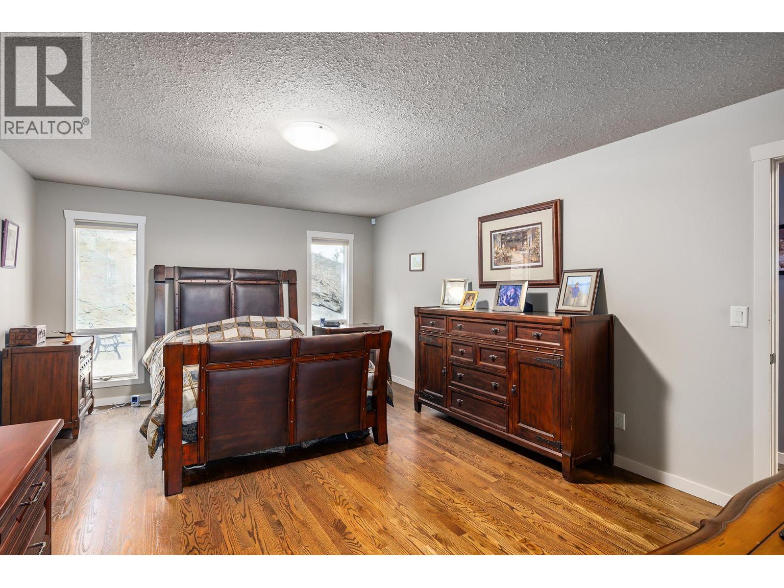  5715 Lakeshore Road, Kelowna