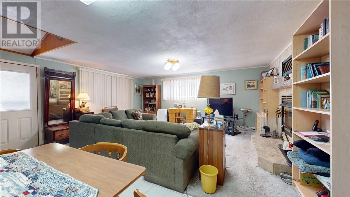 15905 Hwy 540, Evansville, Ontario, P0P1E0 — Photo 32