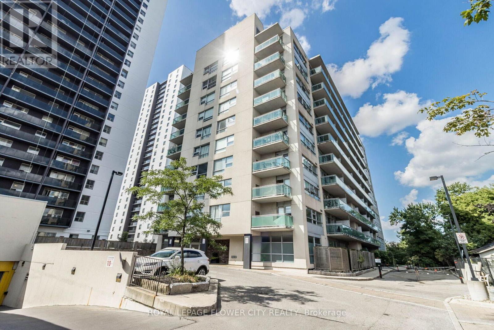 907 - 2464 WESTON ROAD