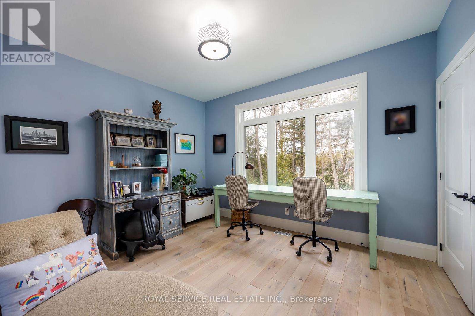 28 RUSTLEWOOD AVENUE - 29