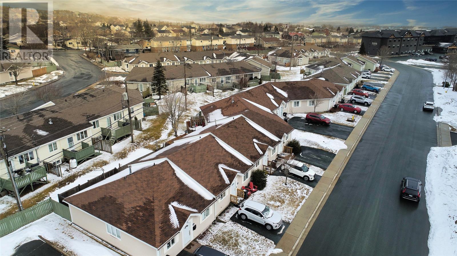 48 LANSE AUX MEADOWS CRESCENT - 20