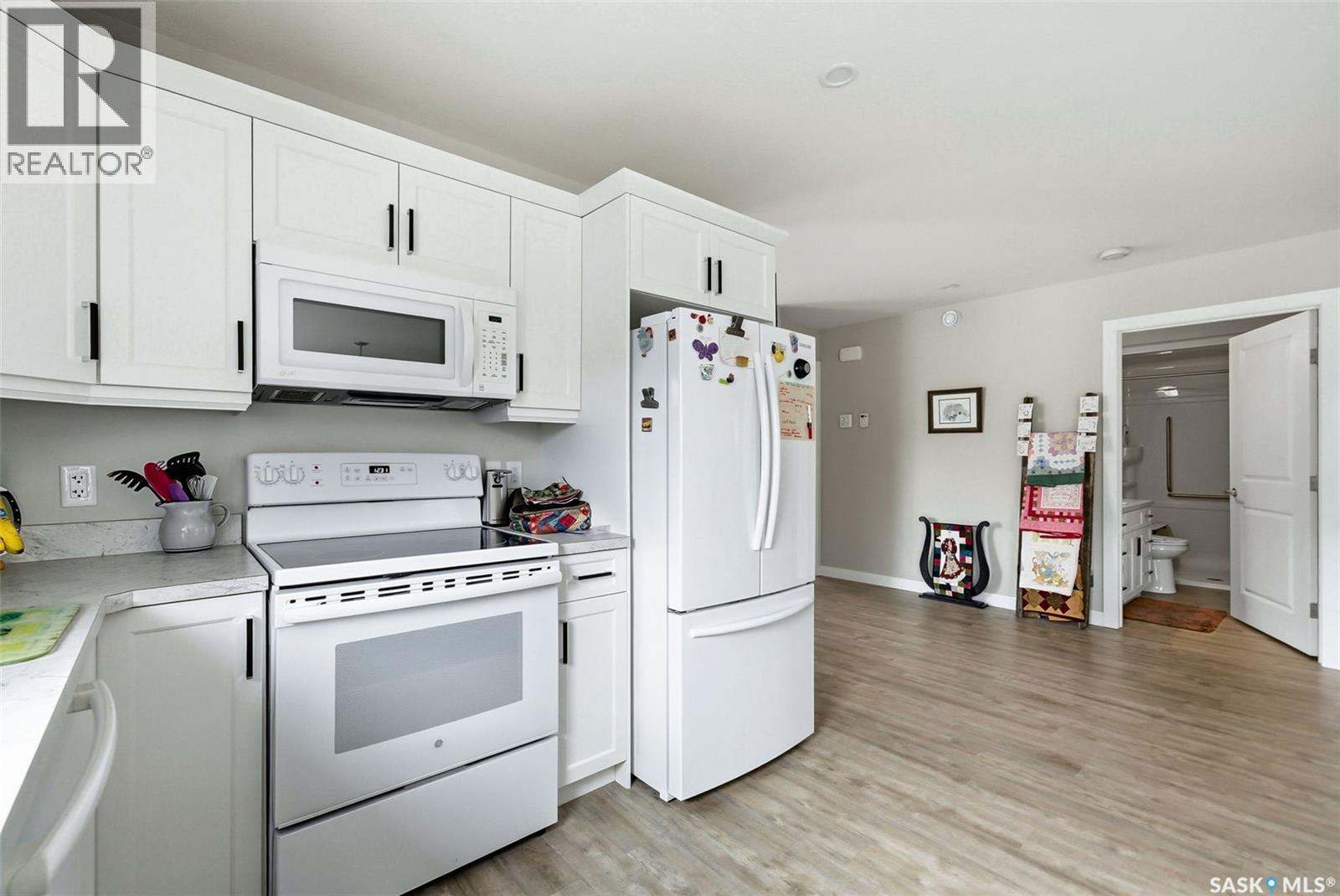 A&B 125 2nd AVENUE NE — photo 10