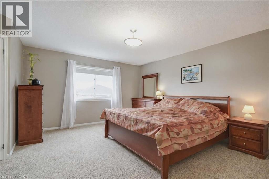 15 WAFFLER Crescent, Cambridge, Ontario, N1P1H6 — Photo 18