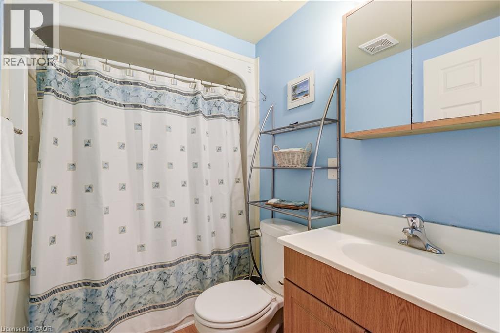 15 WAFFLER Crescent, Cambridge, Ontario, N1P1H6 — Photo 28