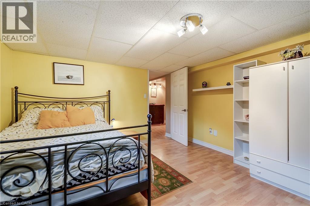 15 WAFFLER Crescent, Cambridge, Ontario, N1P1H6 — Photo 27