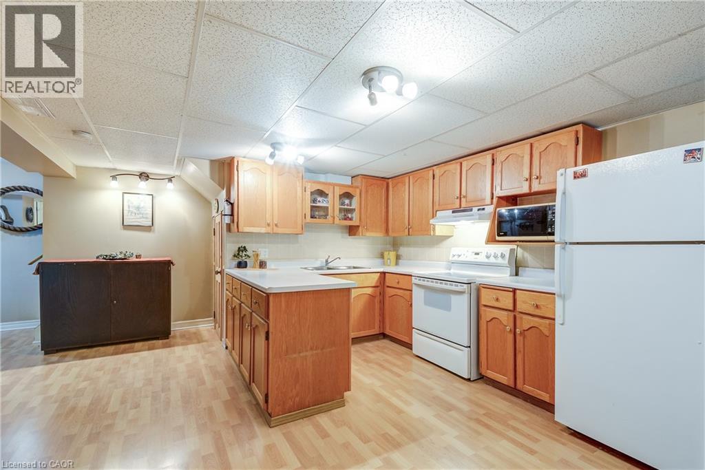 15 WAFFLER Crescent, Cambridge, Ontario, N1P1H6 — Photo 26