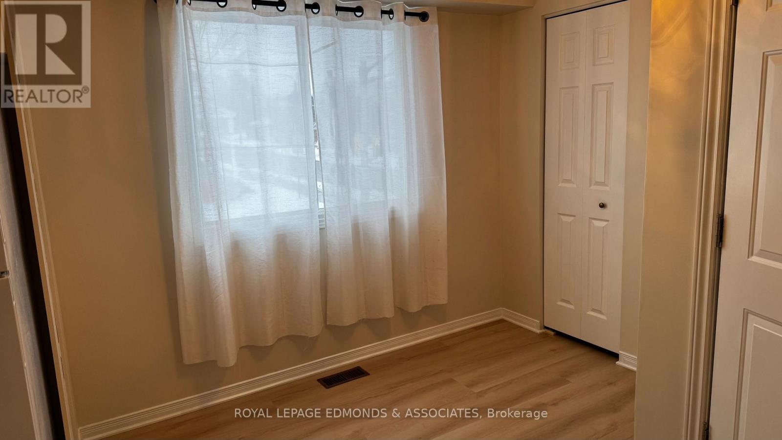 441 MACKAY STREET - 11