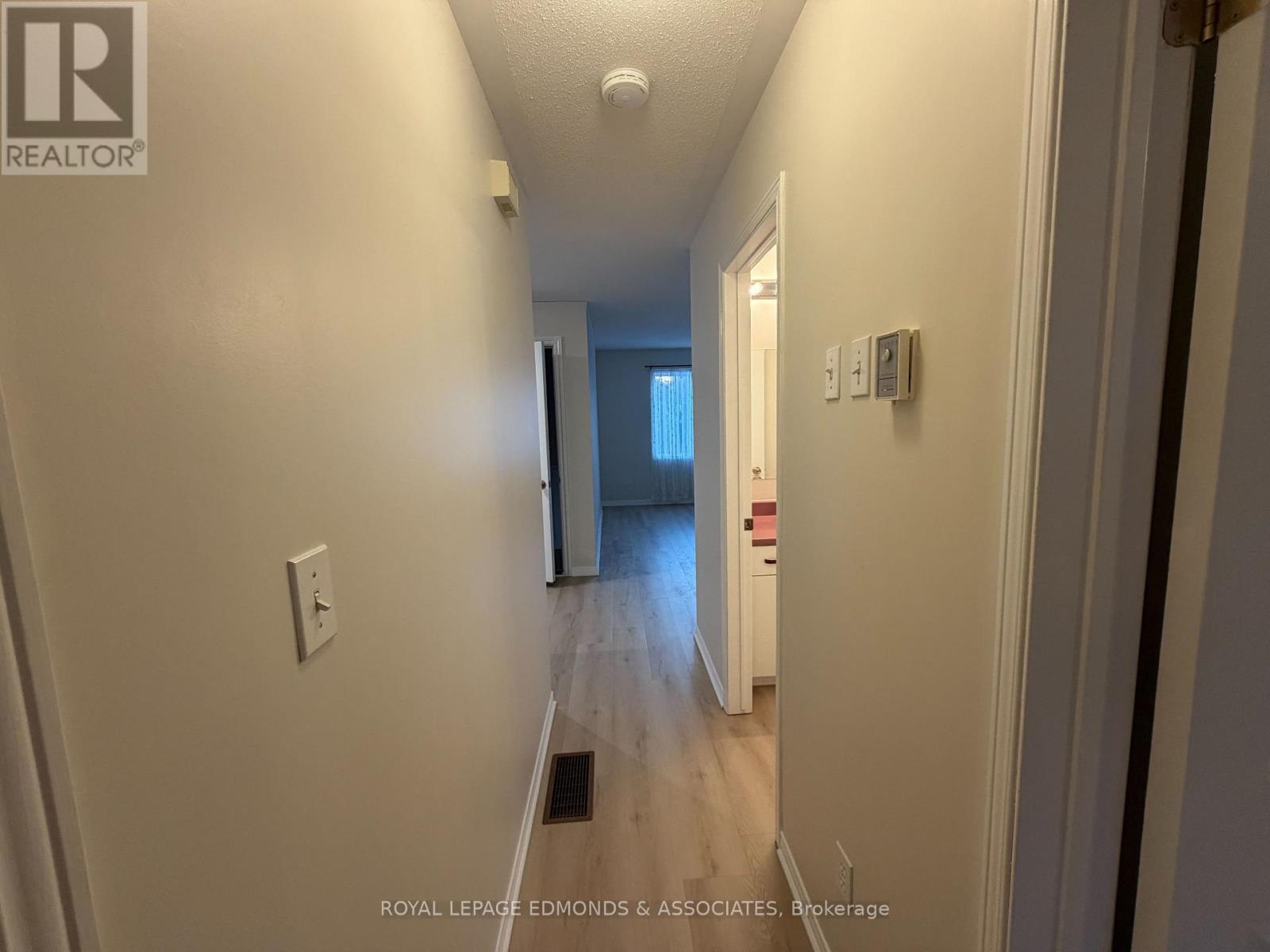 441 MACKAY STREET - 16