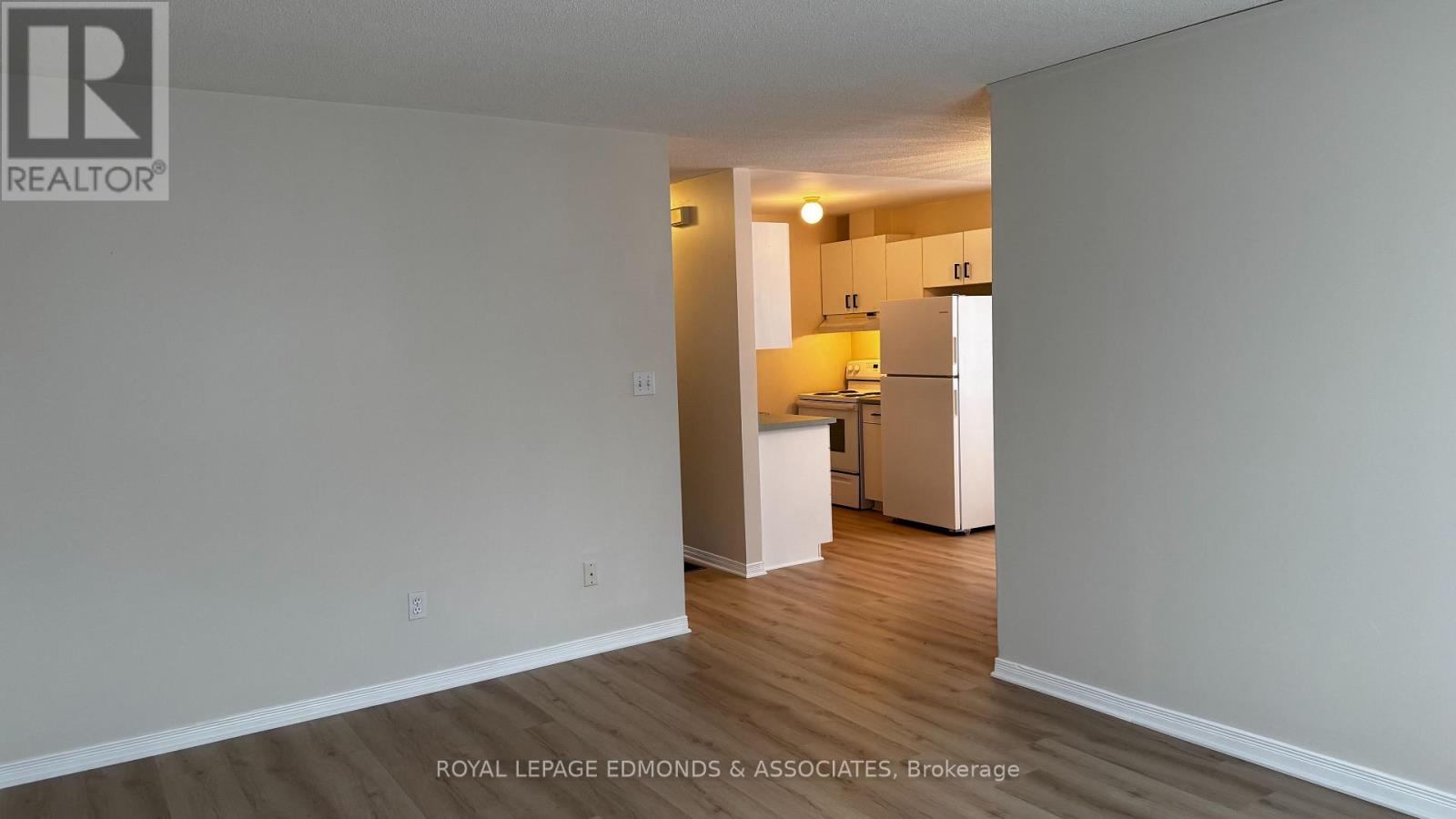 441 MACKAY STREET - 31
