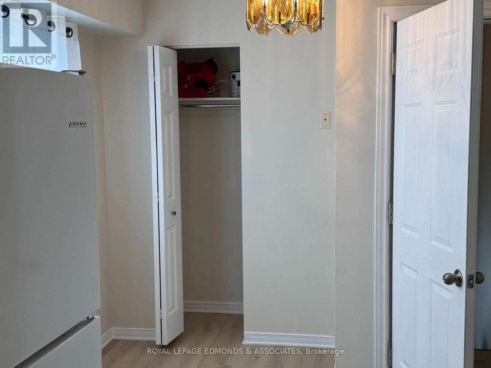 441 MACKAY STREET - 42