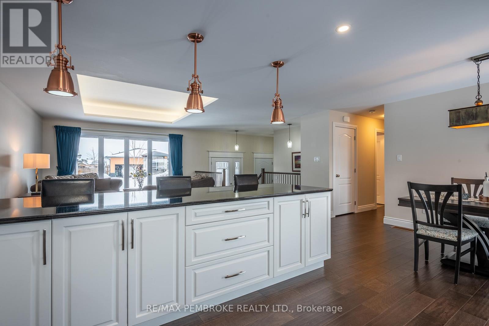 7 DREW STREET — photo 26