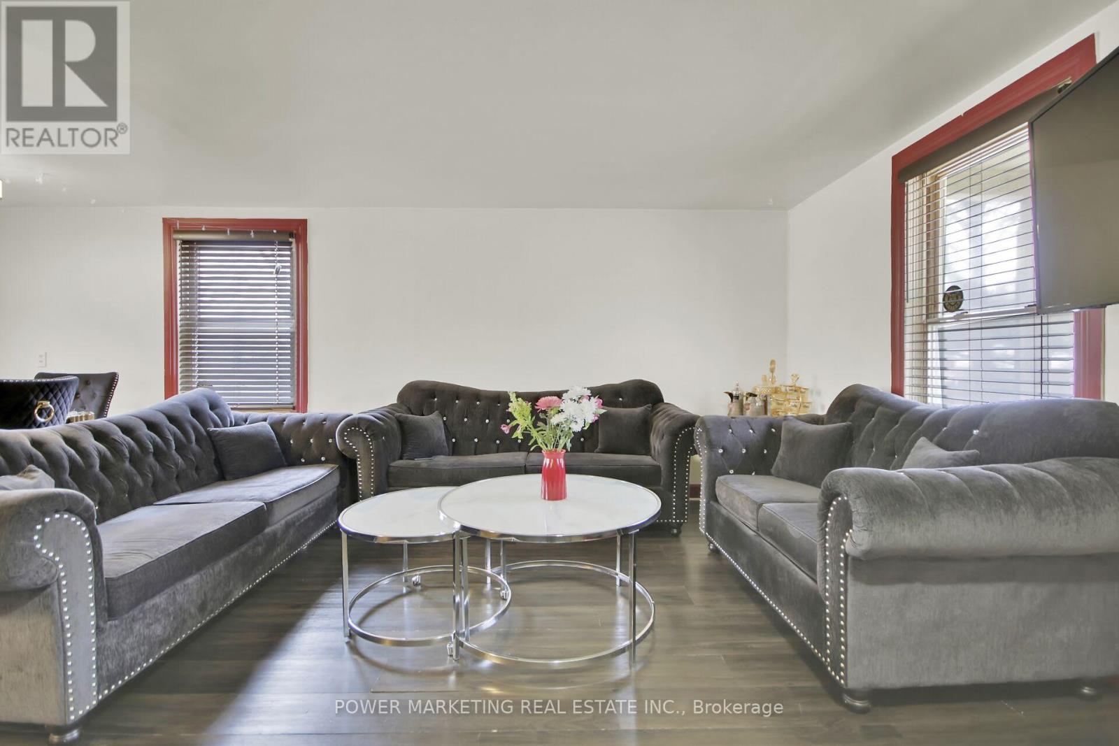 78 ORMOND STREET — photo 14