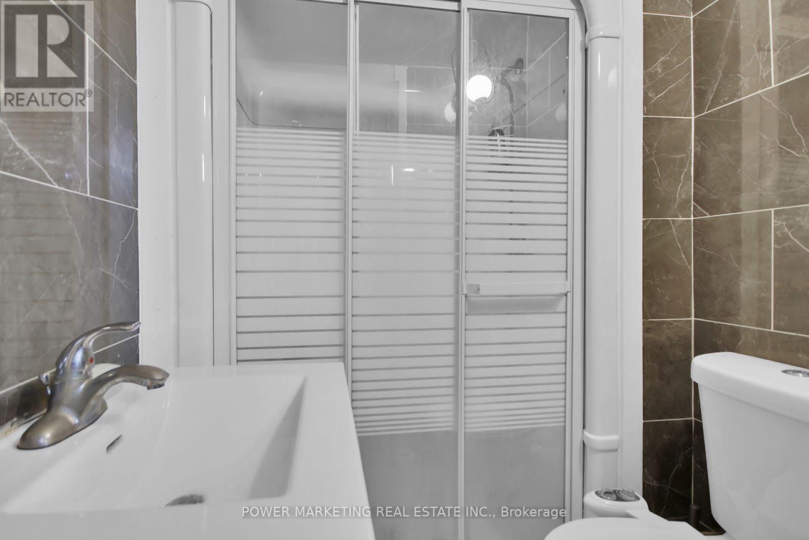 78 ORMOND STREET — photo 22