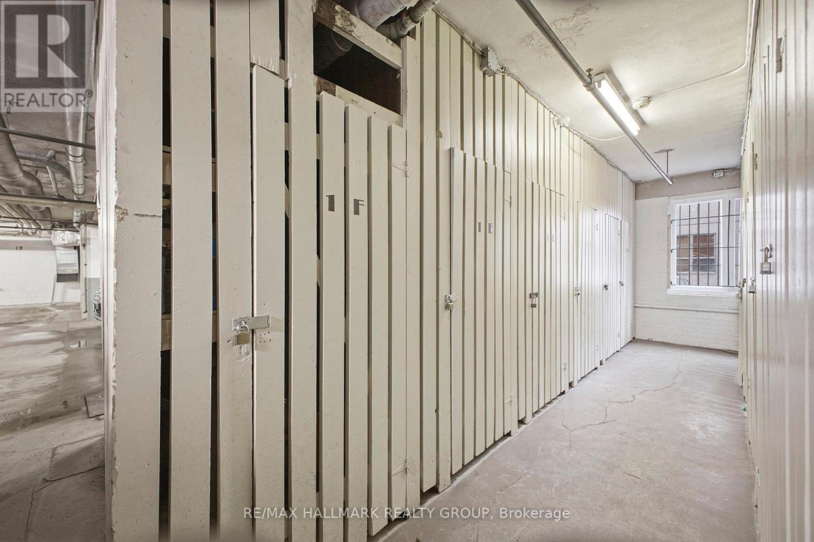 1C - 260 METCALFE STREET — photo 28