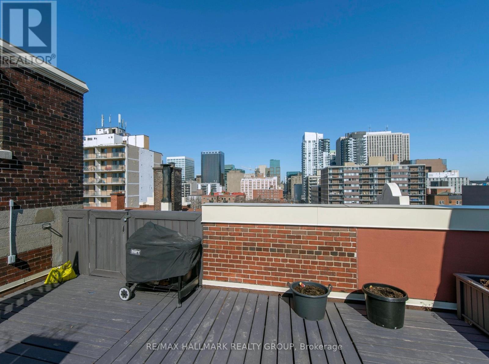 1C - 260 METCALFE STREET — photo 33