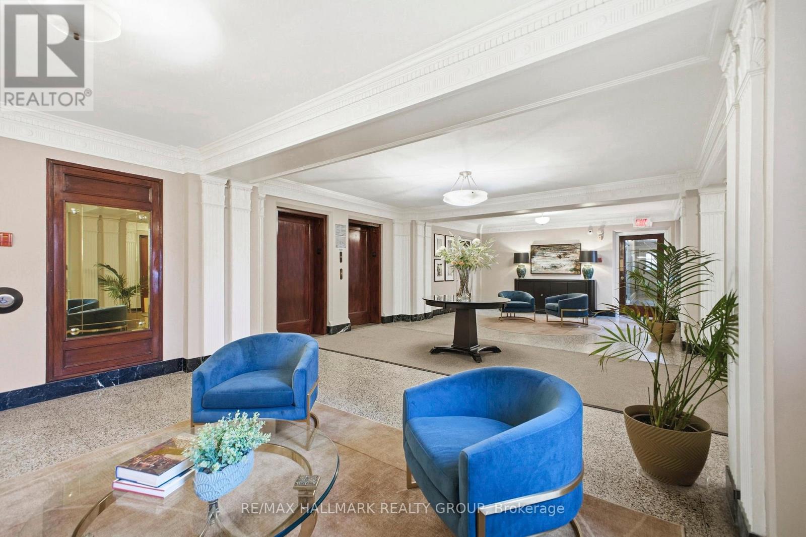 #1C 260 METCALFE STREET - 4