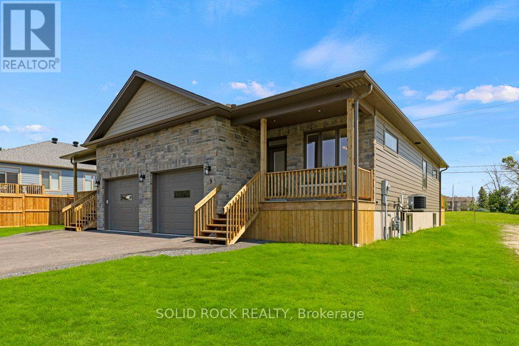 Close up of your semi with lovely stone at front