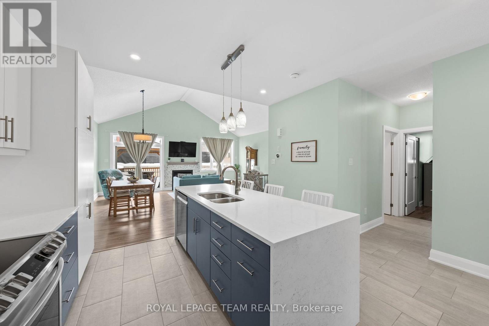 111 DUN SKIPPER DRIVE - 13