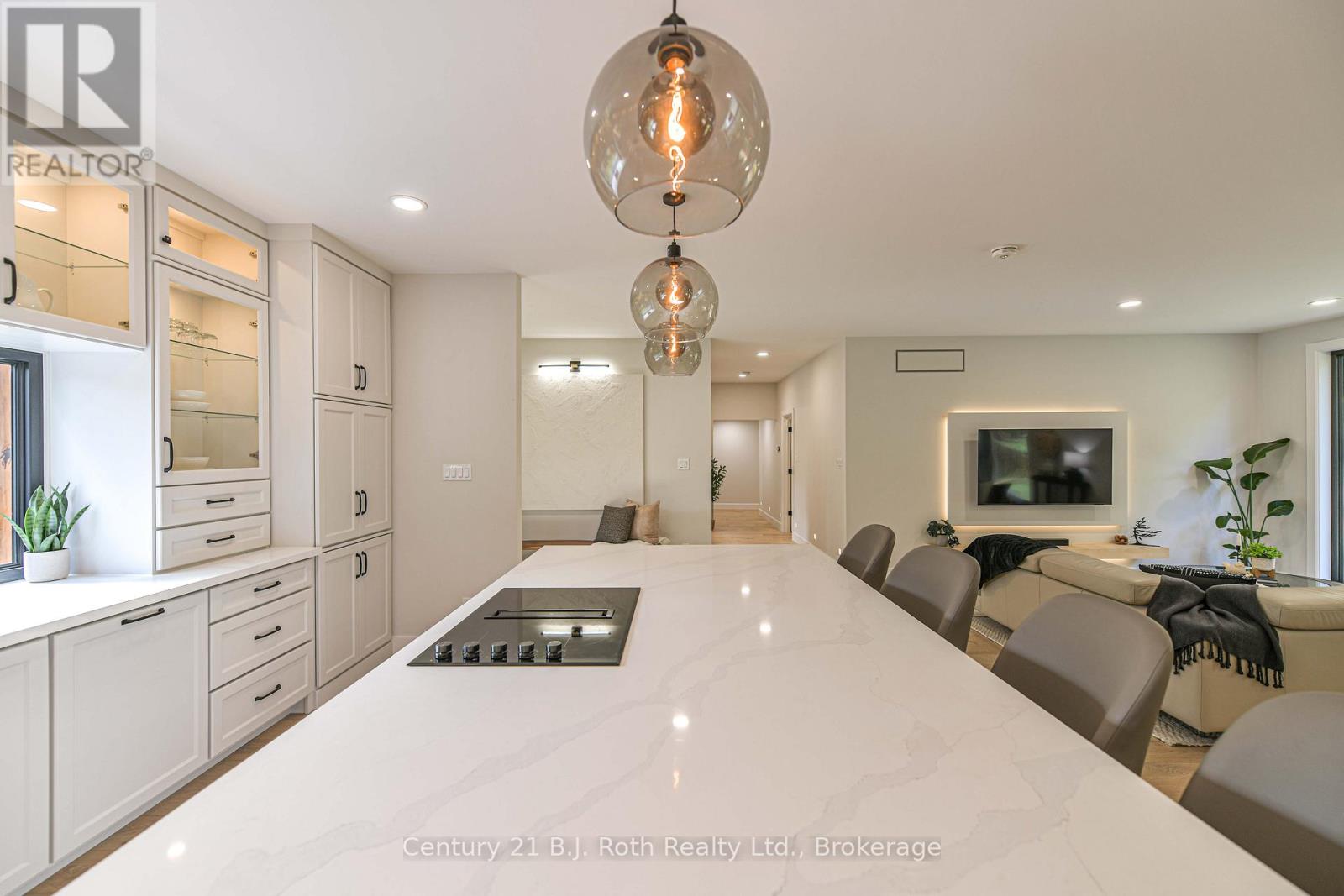 691 SOUTH WASEOSA LAKE ROAD — photo 15