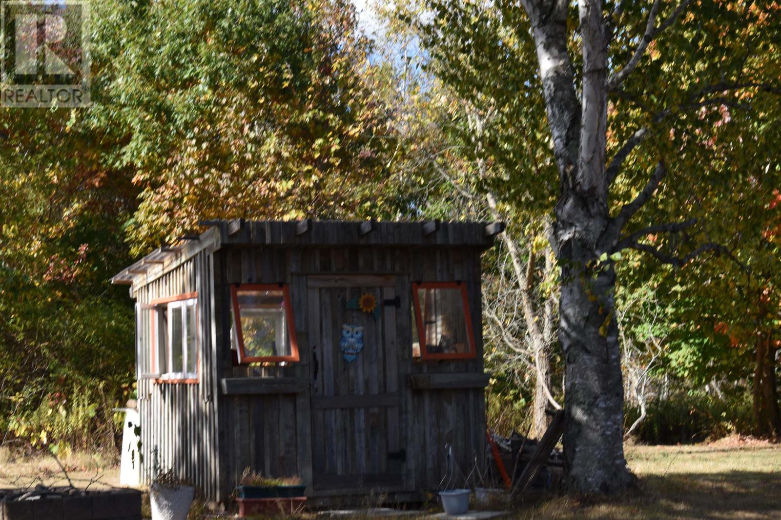 Property 38 of 41 of 515 Highway 360