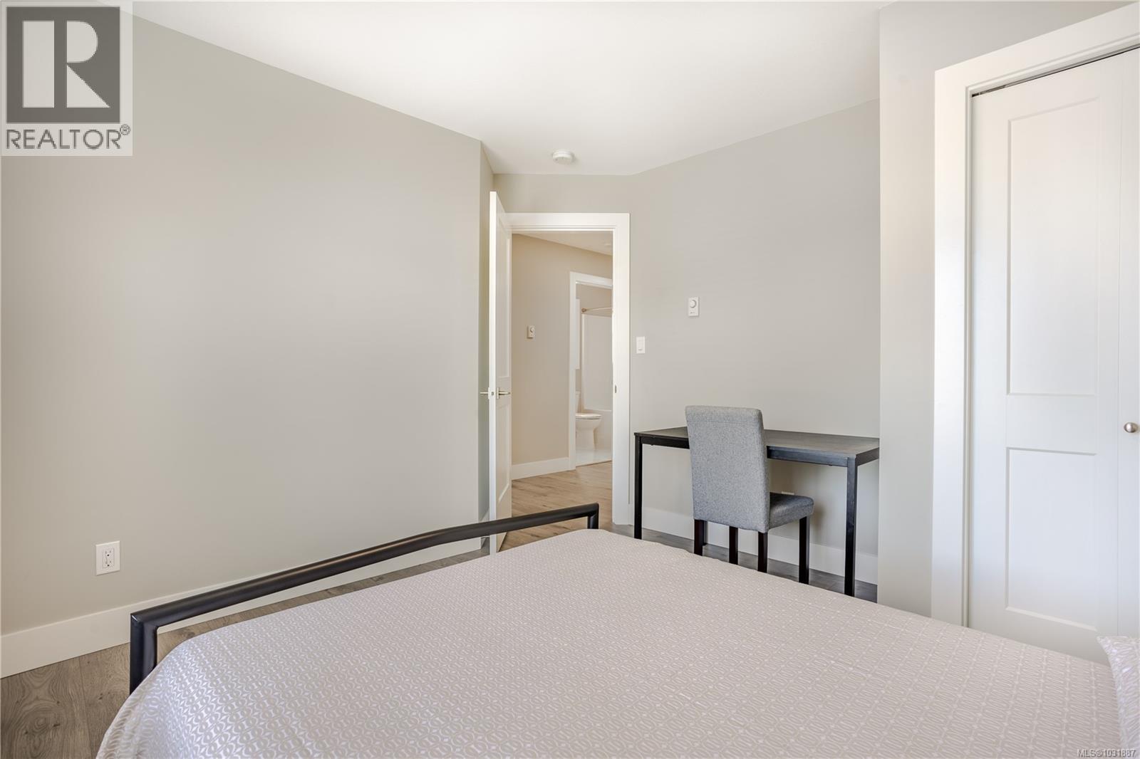 269 Westwood Rd - 43