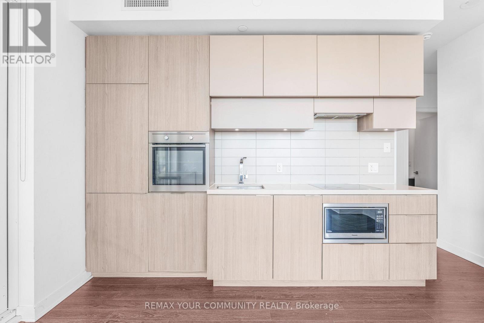 #1108 8 EGLINTON AVENUE - 8
