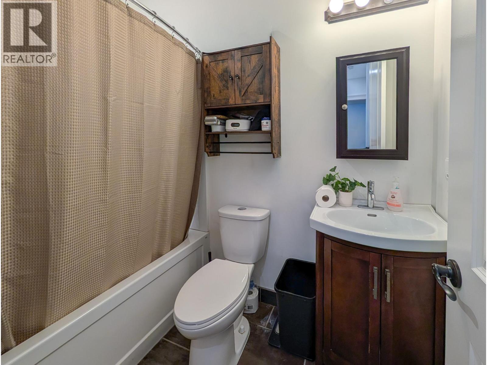 9399 SUMMERSET PLACE - 25