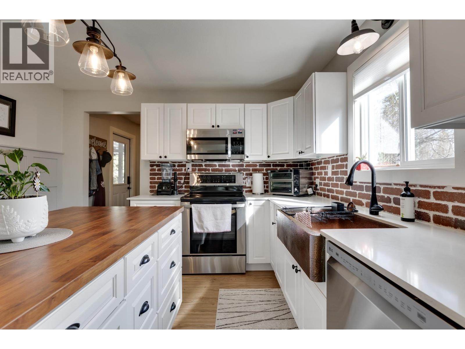 Bathroom of 8320 W 16 HIGHWAY · Prince George, BC