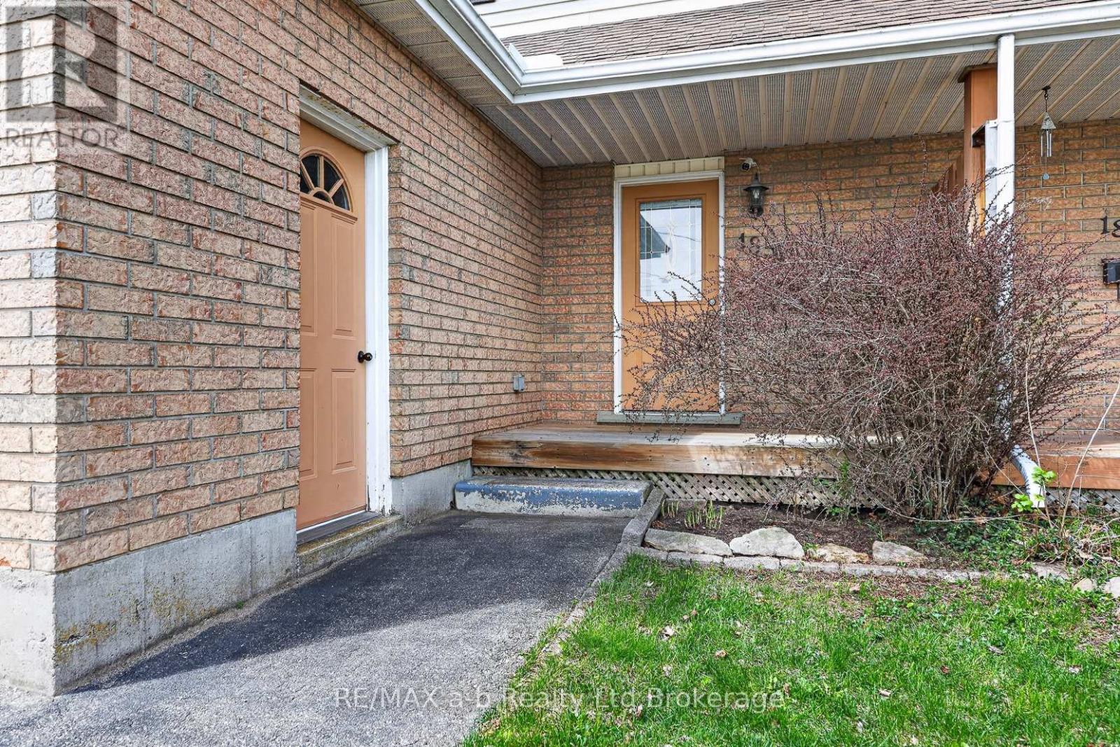 185 CARNEGIE STREET — photo 5