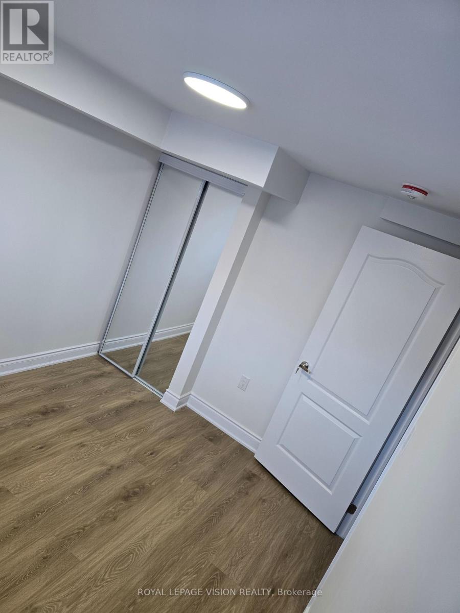 33 BREMNER STREET - 28