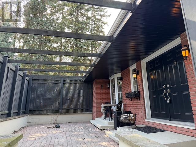 1184 KINGSTON RD ROAD N - 1