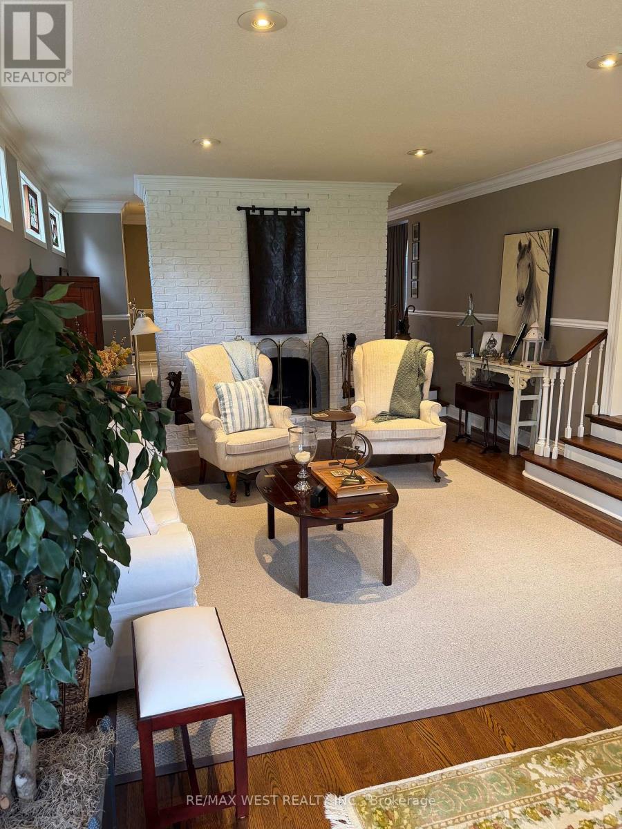 1184 KINGSTON RD ROAD N - 20