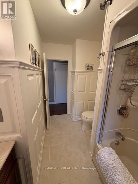 1184 KINGSTON RD ROAD N - 31