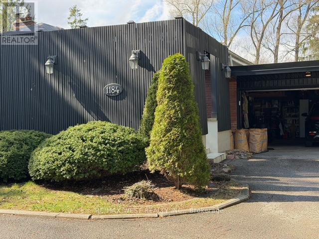 1184 KINGSTON RD ROAD N - 4
