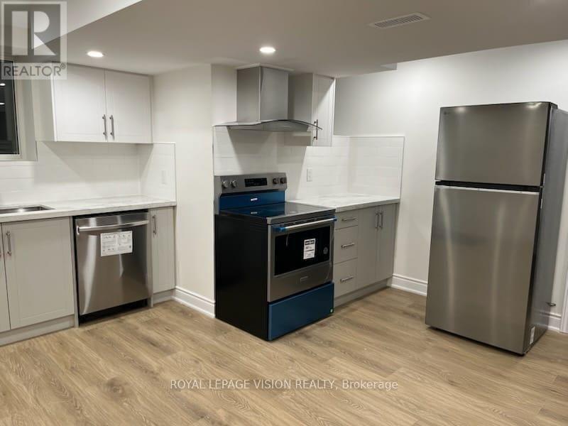 33 BREMNER STREET - 26