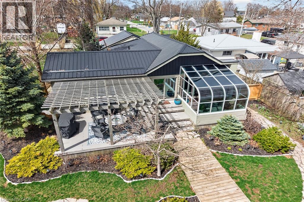 108 LAKESIDE Drive - 46