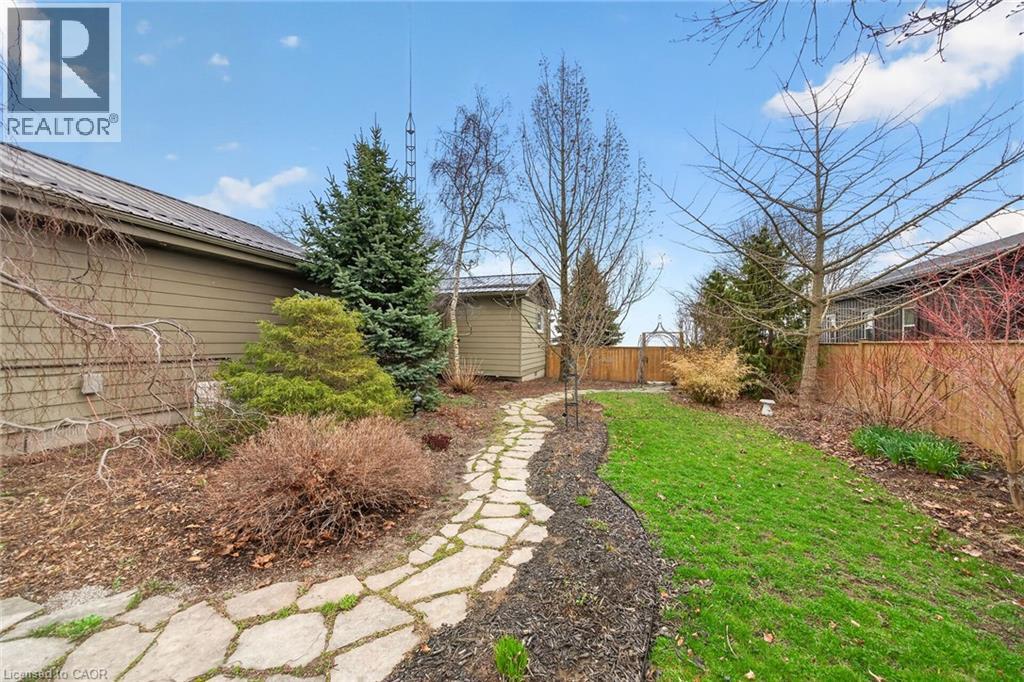 108 LAKESIDE Drive - 9