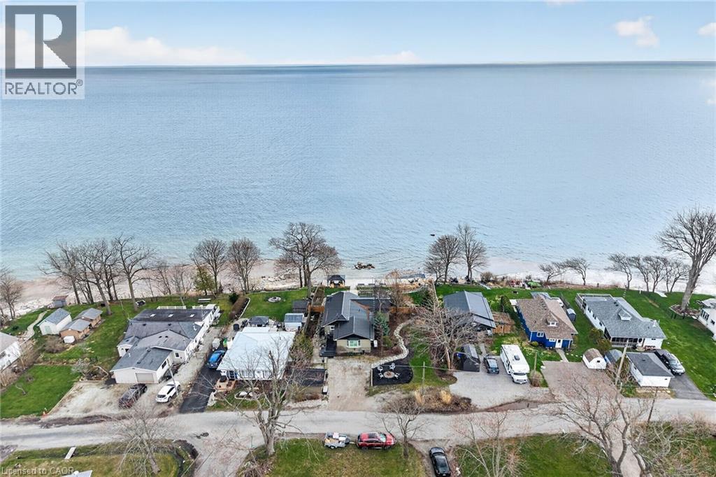 108 LAKESIDE Drive - 50